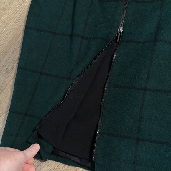 Akris Punto Green and Black Windowpane Skirt wool size US 8 M zipper Italy - Picture 5 of 11